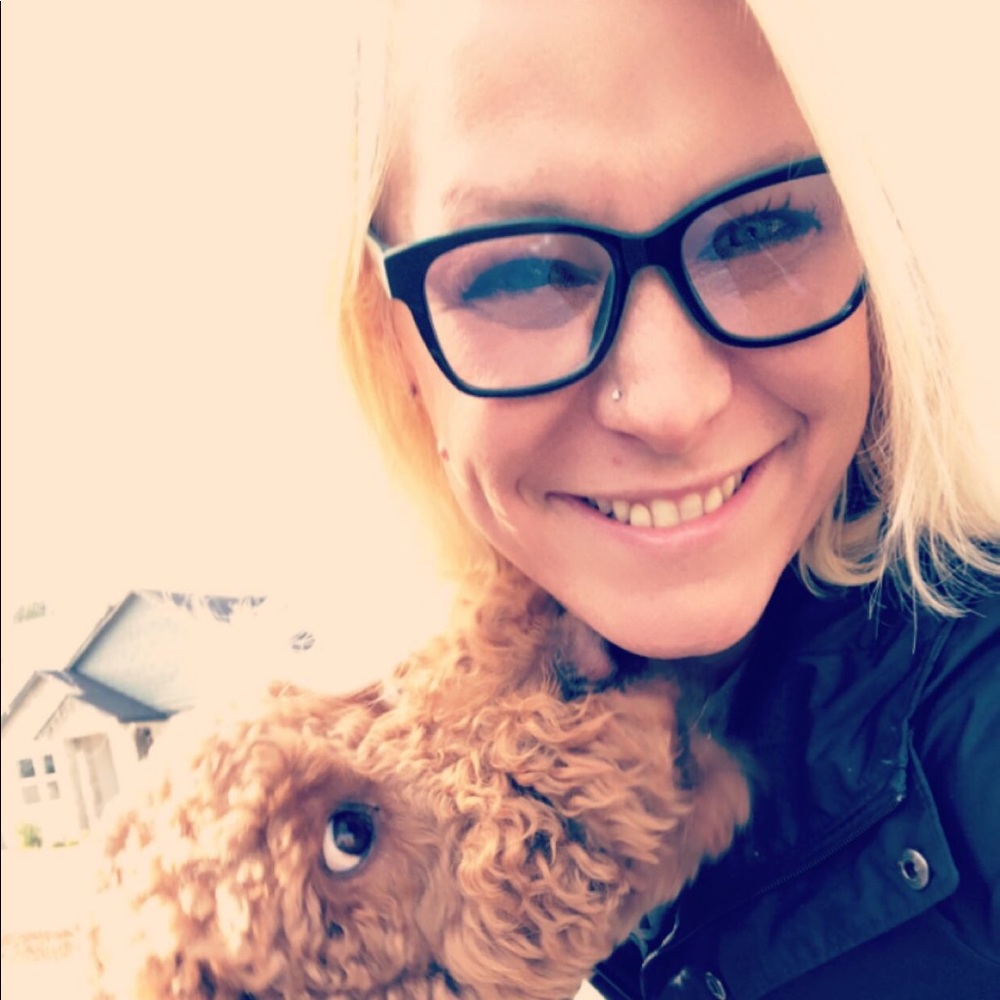 Meet your Posher, Sarah